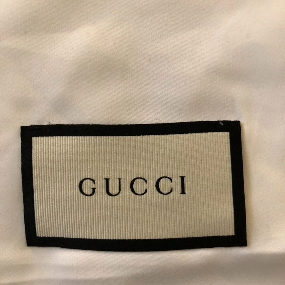Gucci dust bag
